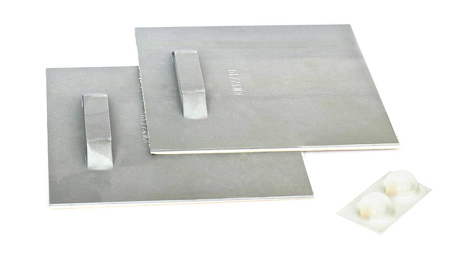 plaques de fixation pour panneaux